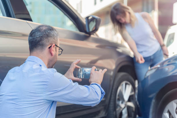 Professional Cheap Car Insurance technician working in Manchester Center, VT